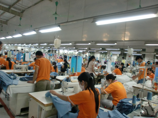 ベトナム　協力工場